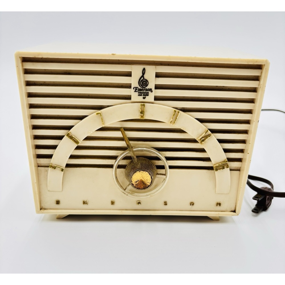 Vintage Emerson Model 811 Series B Tube AM Radio Ivory Tested & Working USA
